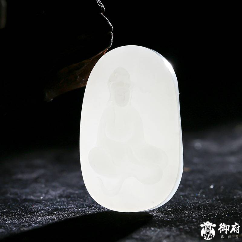 新疆和田玉原毛孔皮白玉籽玉玉牌 自在觀音 21.7克 圖片10