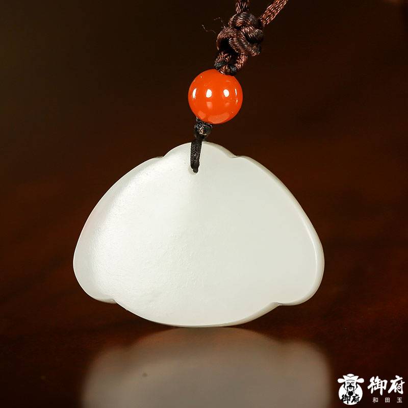 新疆和田白玉籽料 玉佩掛件 守護 14.3克 圖片4