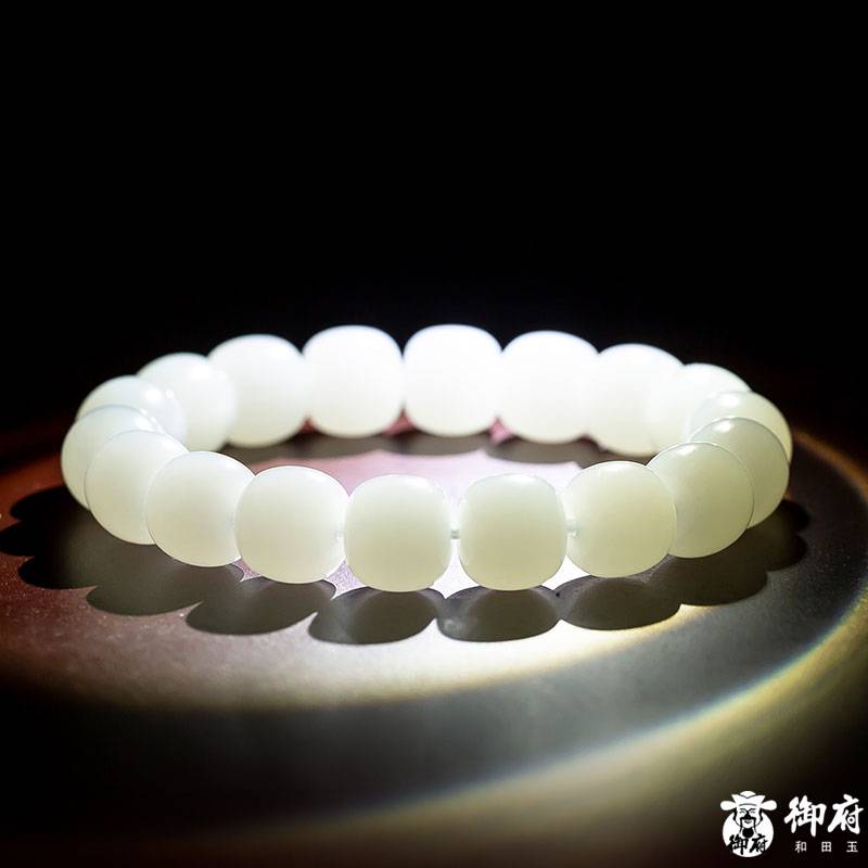新疆和田玉羊脂白玉籽玉桶珠手鏈 圖片9