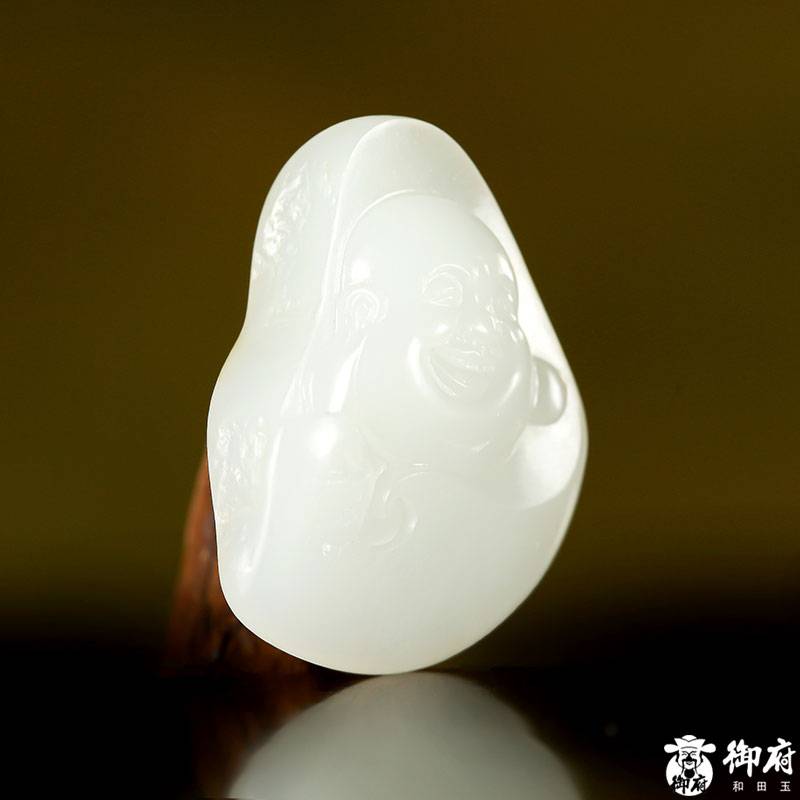 新疆和田玉羊脂白黃皮白玉獨(dú)籽掛件 彌勒 11克 圖片5