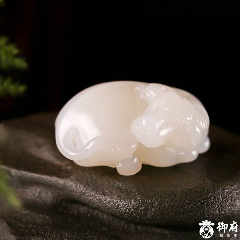 新疆和田玉白玉籽玉掛件 扭轉(zhuǎn)乾坤 20克 圖片8