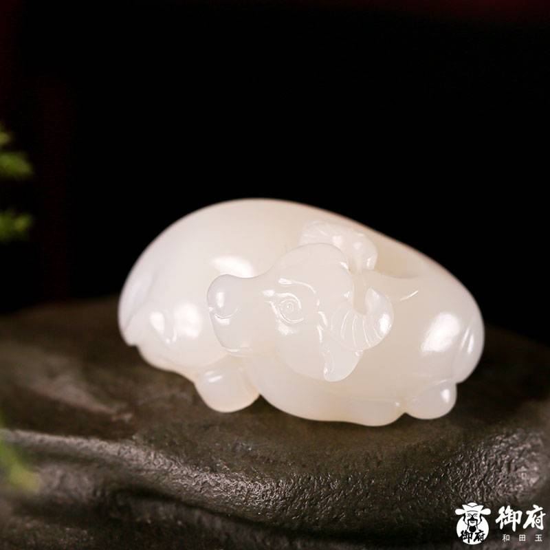 新疆和田玉白玉籽玉掛件 扭轉(zhuǎn)乾坤 20克 圖片7