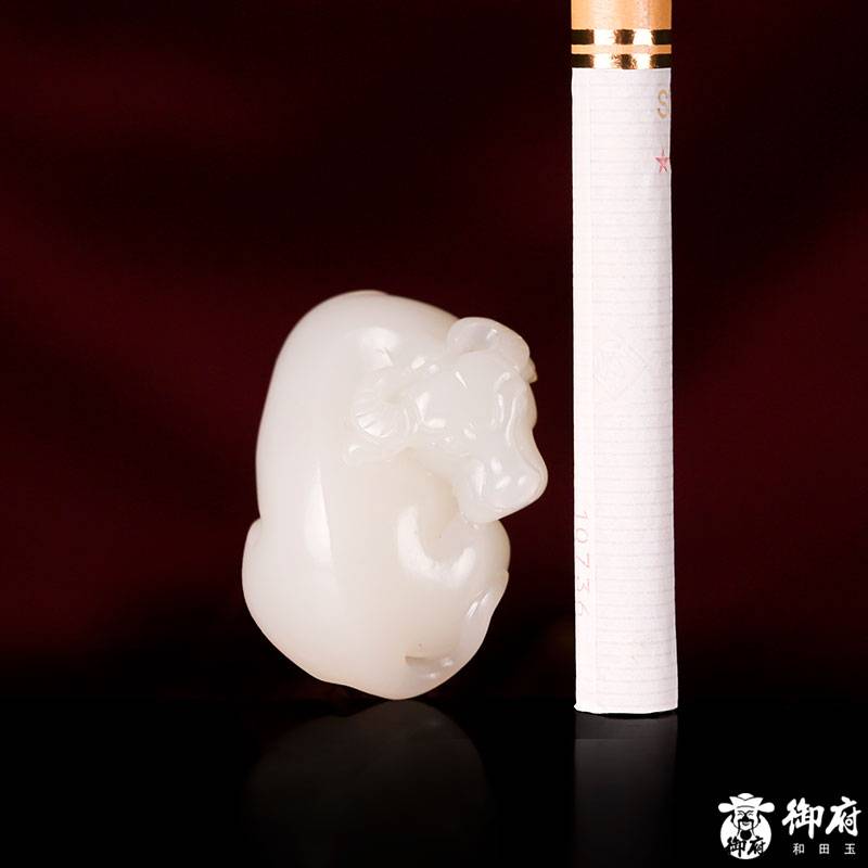 新疆和田玉白玉籽玉掛件 扭轉(zhuǎn)乾坤 20克 圖片9