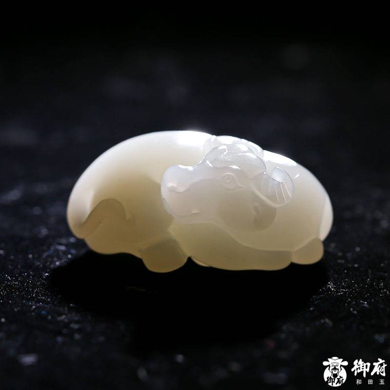 新疆和田玉白玉籽玉掛件 扭轉(zhuǎn)乾坤 20克 圖片10