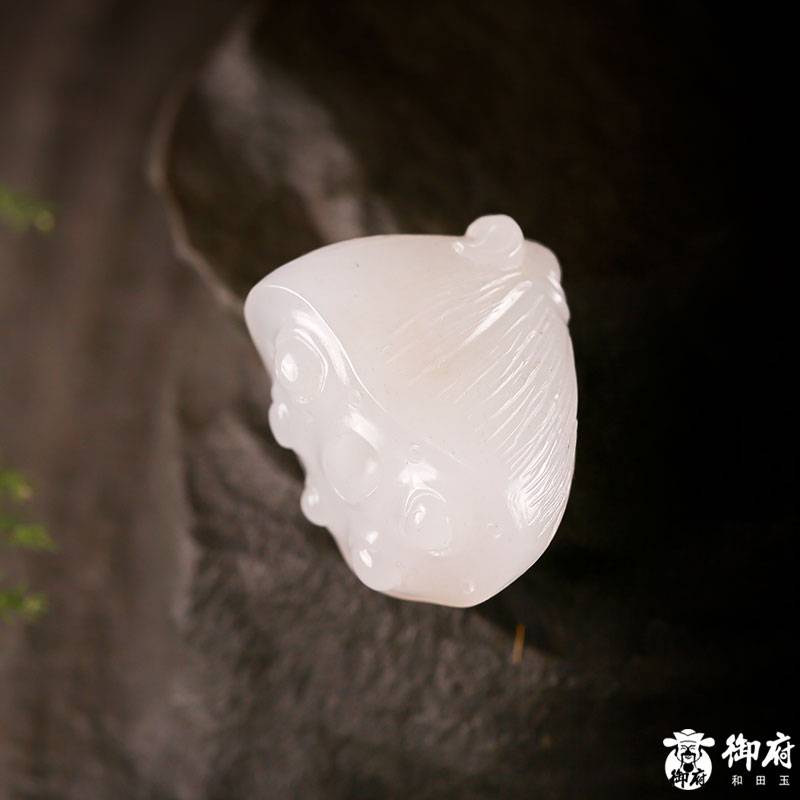 新疆和田玉紅皮白玉籽玉掛件 多子多福 10.8克 圖片6