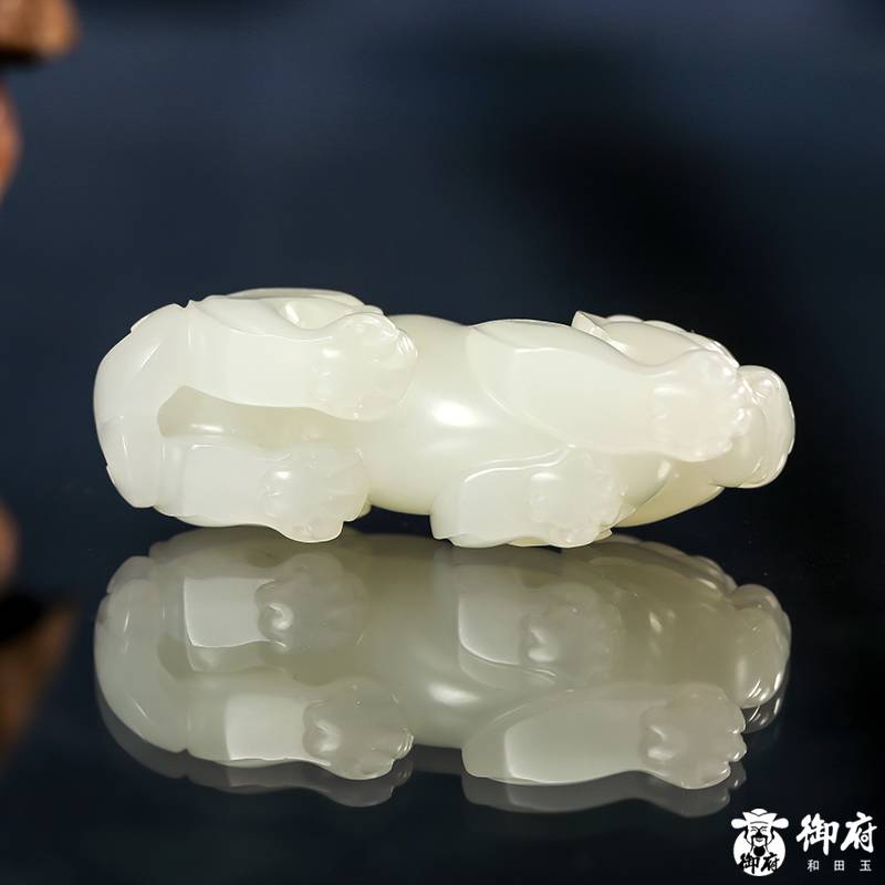 新疆和田玉原毛孔白玉籽玉掛件 貔貅 28.3克 圖片8