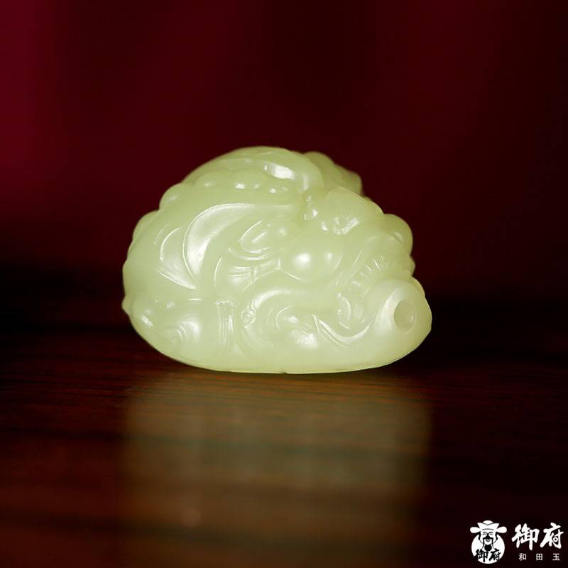 新疆和田玉黃玉掛件 守護(hù) 9.2克 圖片8