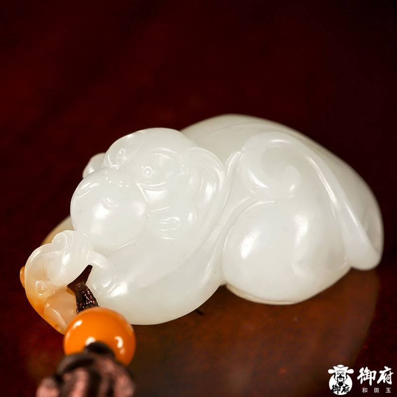 新疆和田黃皮白玉籽玉掛件 靈猴獻寶 15.5克 圖片4