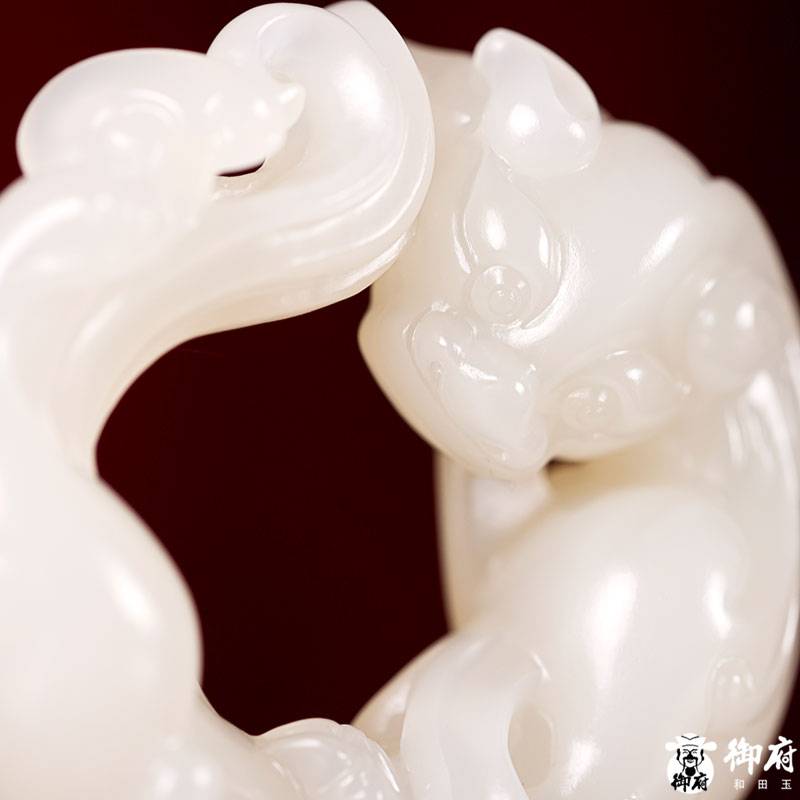 新疆和田玉白玉籽玉掛件 螭龍璧 22.2克 圖片7