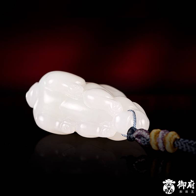 新疆和田玉白玉籽玉 玉兔 18.6克 圖片7