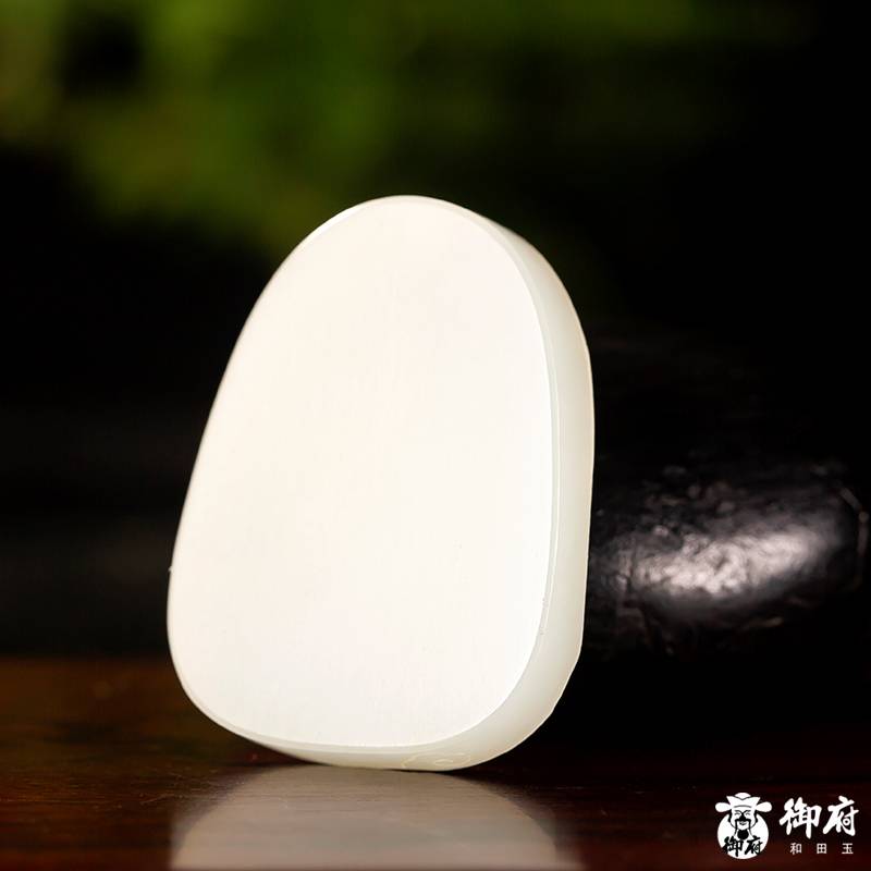 新疆和田玉白玉籽玉掛件 彌勒笑佛 25.3克 圖片8