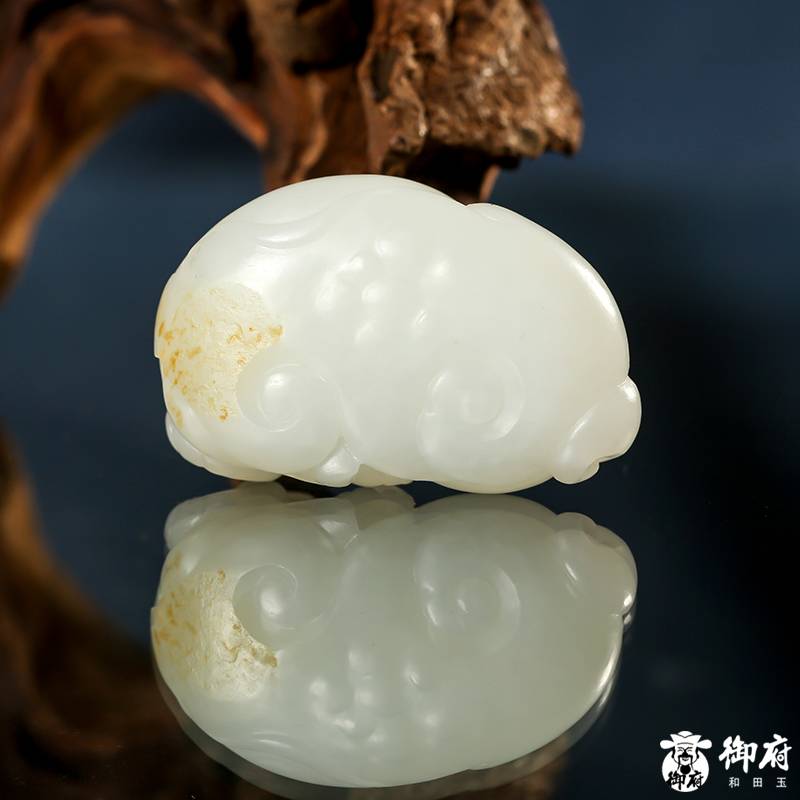 新疆和田玉黃皮白玉籽玉掛件 樣樣如意 23.4克 圖片6