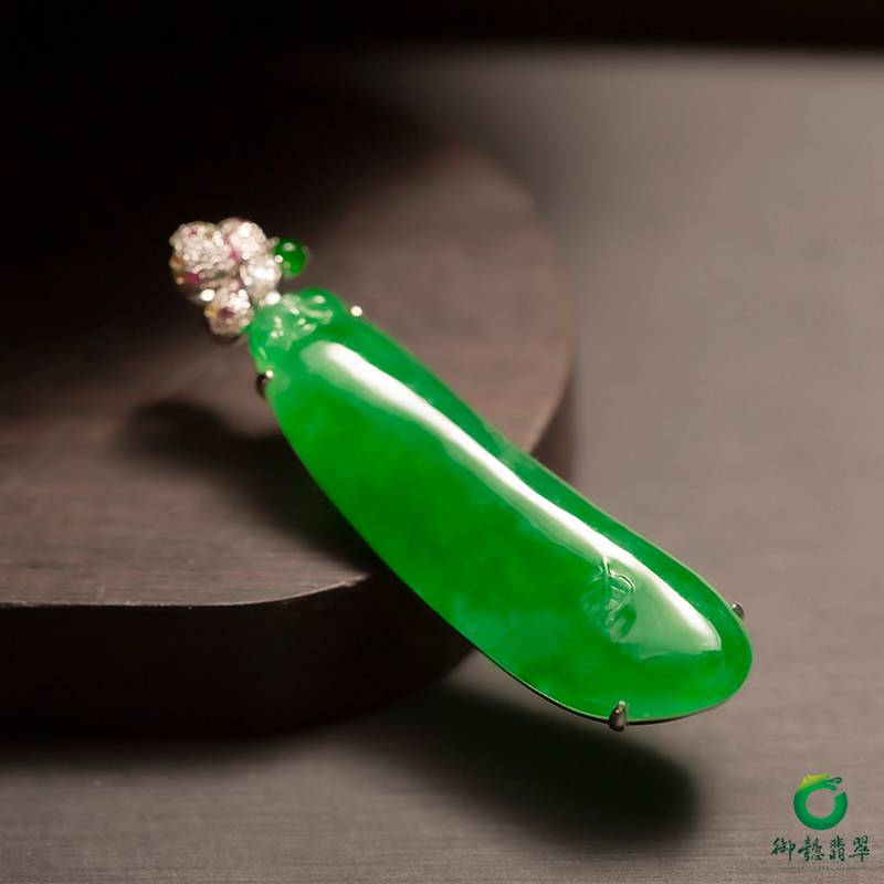 緬甸翡翠A貨18K金鑲嵌滿綠 掛墜 9克 圖片3
