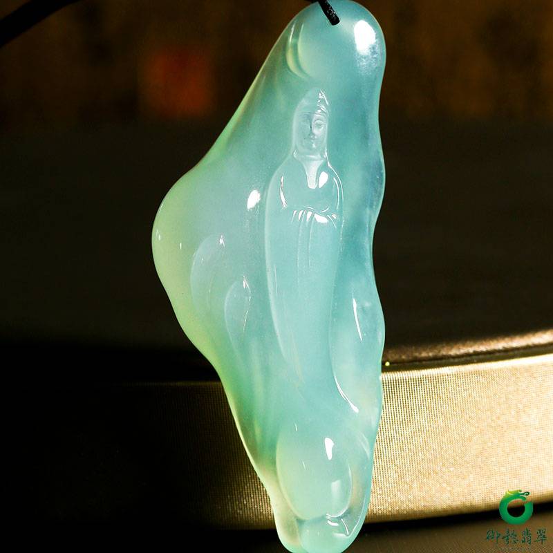 緬甸天然A貨翡翠冰種觀音掛件 30克 圖片5
