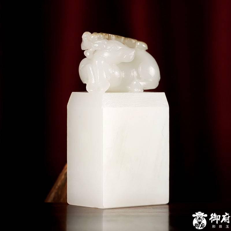 新疆和田玉秋梨皮白玉籽玉 一路如意印鈕 63克 圖片3