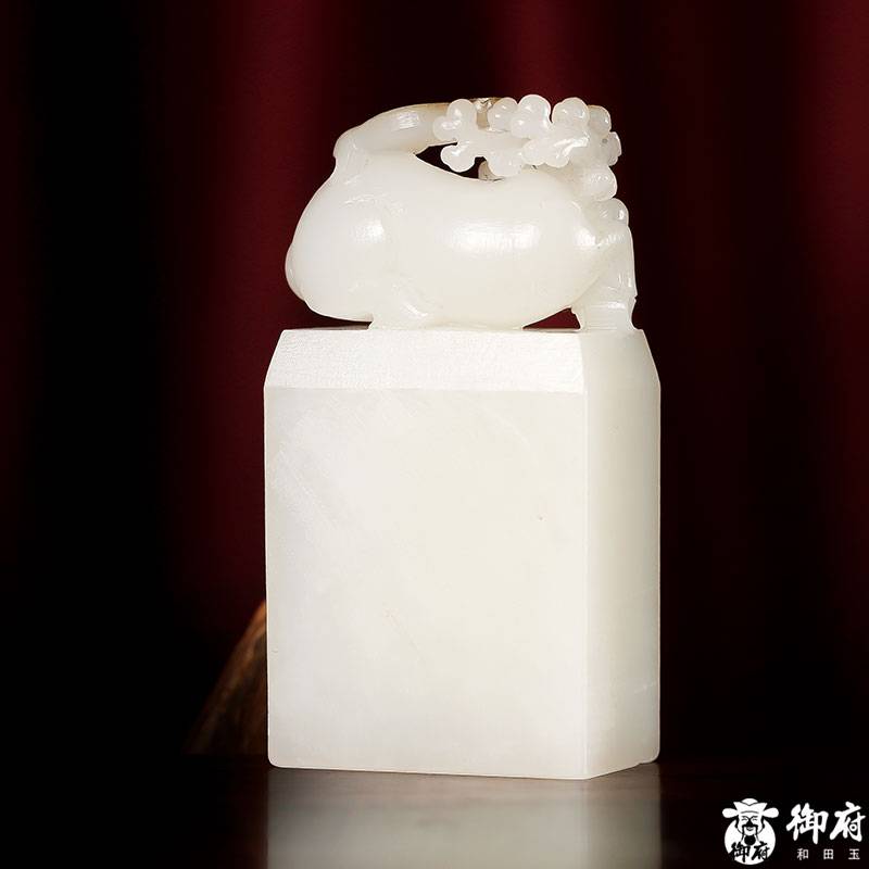 新疆和田玉秋梨皮白玉籽玉 一路如意印鈕 63克 圖片5