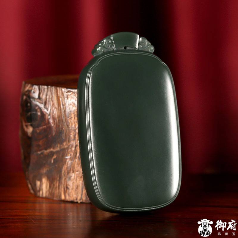 新疆和田玉青玉籽料 平安無事牌 59.3克 圖片7