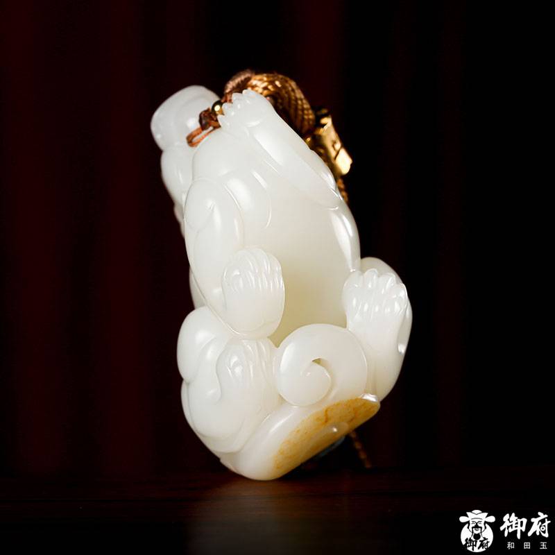 新疆和田原毛孔皮黃皮白玉籽玉把件 貔貅 92克 圖片4