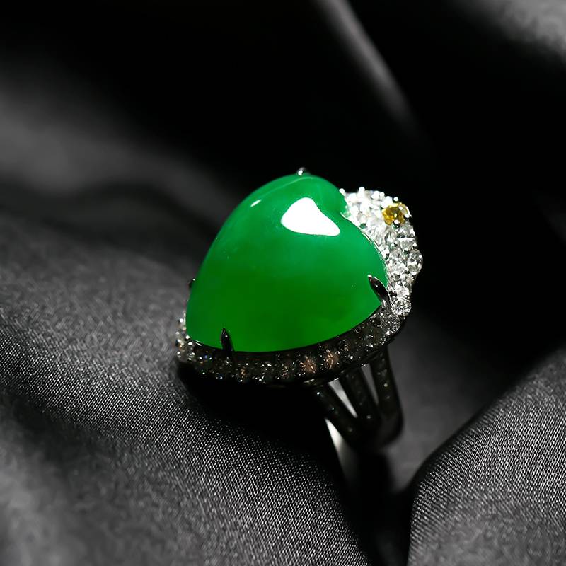 緬甸翡翠18k金鉆鑲冰種滿綠戒指吊墜兩用款 18.3克 內(nèi)徑17mm 圖片7