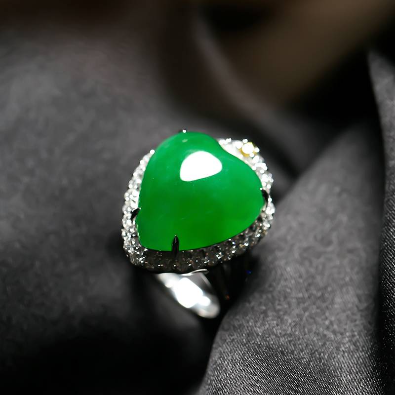 緬甸翡翠18k金鉆鑲冰種滿綠戒指吊墜兩用款 18.3克 內(nèi)徑17mm 圖片5