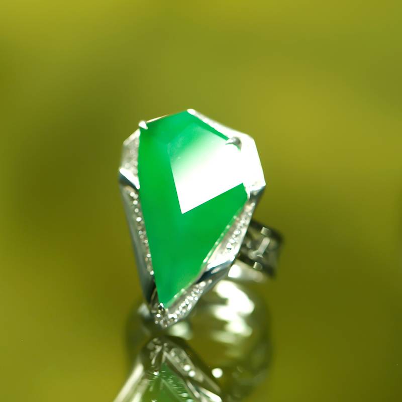 翡翠18k金切面戒指、吊墜（兩用） 圖片3