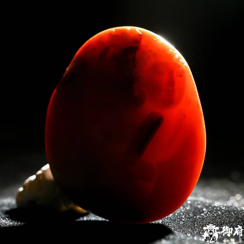 新疆和田黃沁籽料掛件 一念之間 45克 圖片10