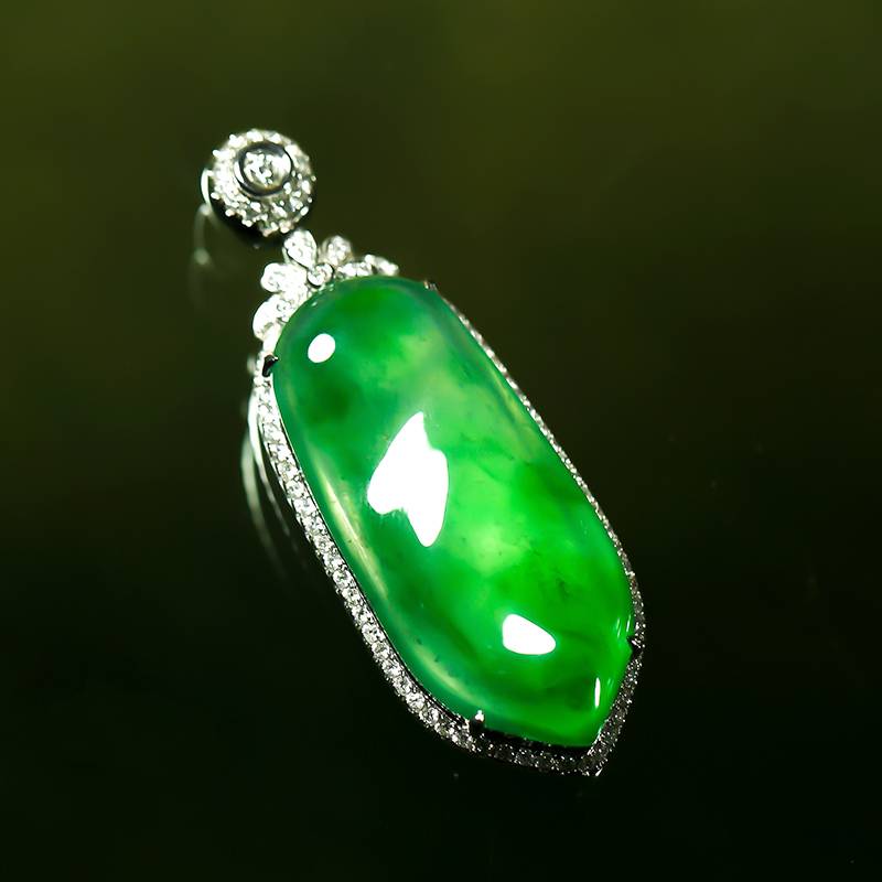 緬甸翡翠18k鉆鑲福豆吊墜 17克 圖片6