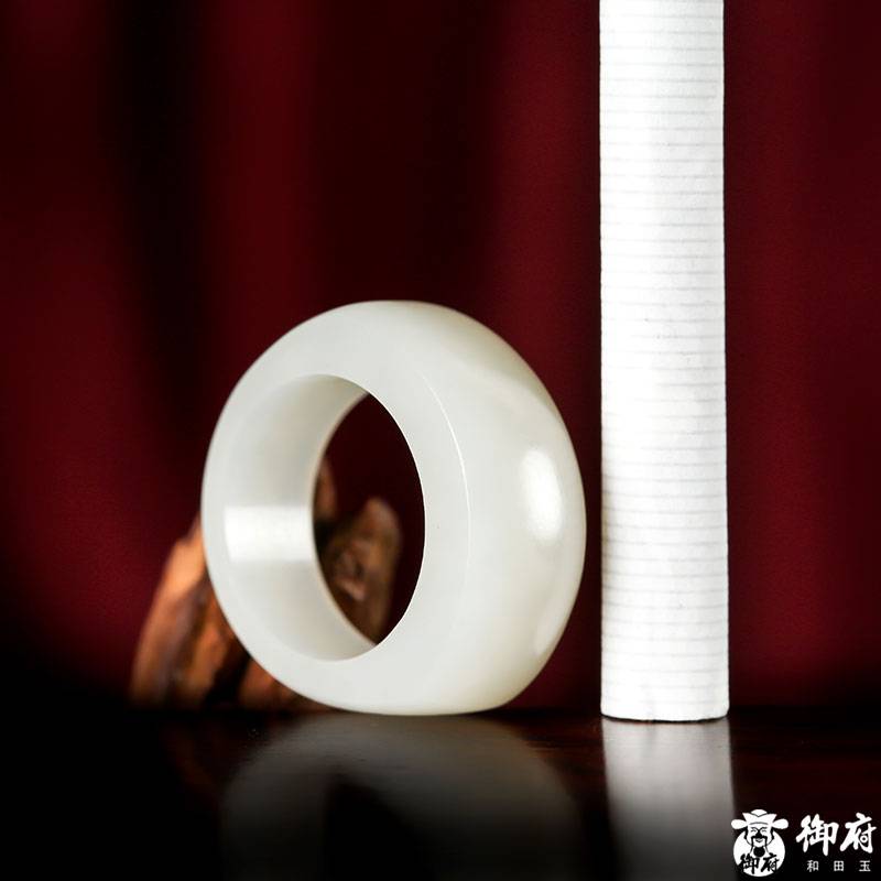 新疆和田玉白玉籽玉扳指 8.3克 圖片9