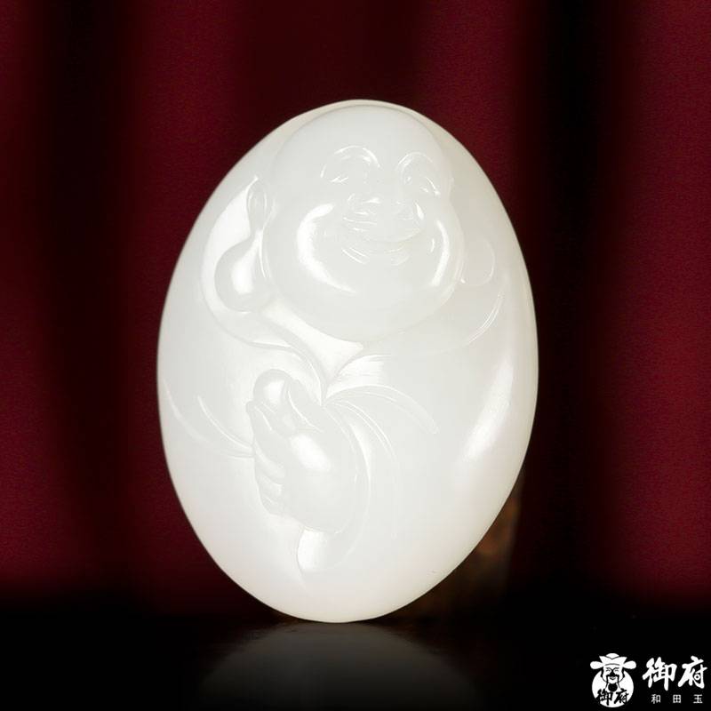新疆和田玉黄皮白玉籽玉 弥勒挂件 16.4克 图片4