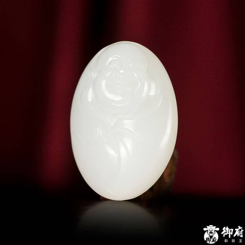 新疆和田玉黄皮白玉籽玉 弥勒挂件 16.4克 图片5