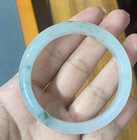 缅甸翡翠A货冰种飘花手镯 福镯 44克