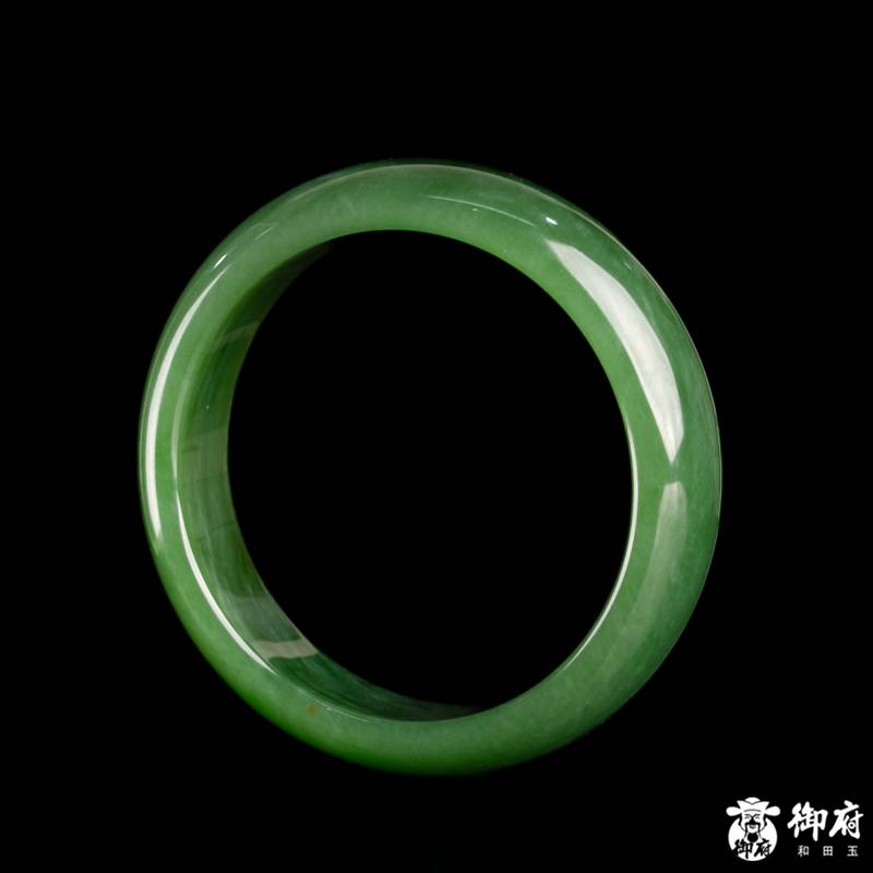 俄羅斯碧玉籽玉手鐲 63.6克 內(nèi)徑58mm 圖片3
