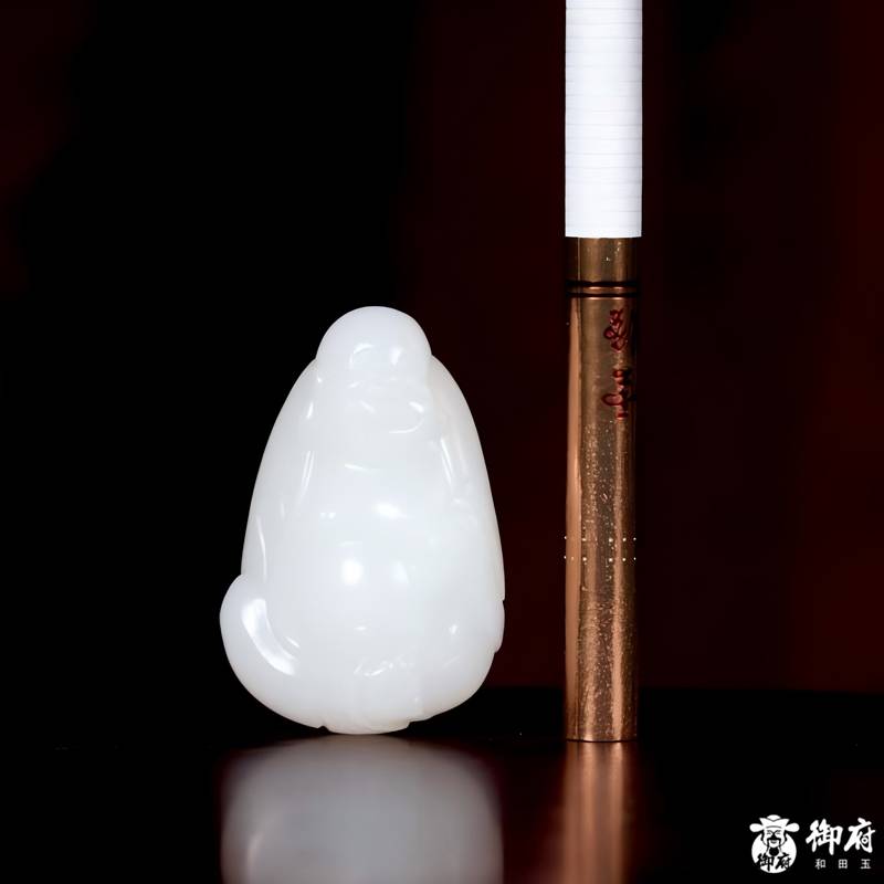 新疆和田玉原毛孔皮白玉籽玉 挂件 福满笑佛 9.7克