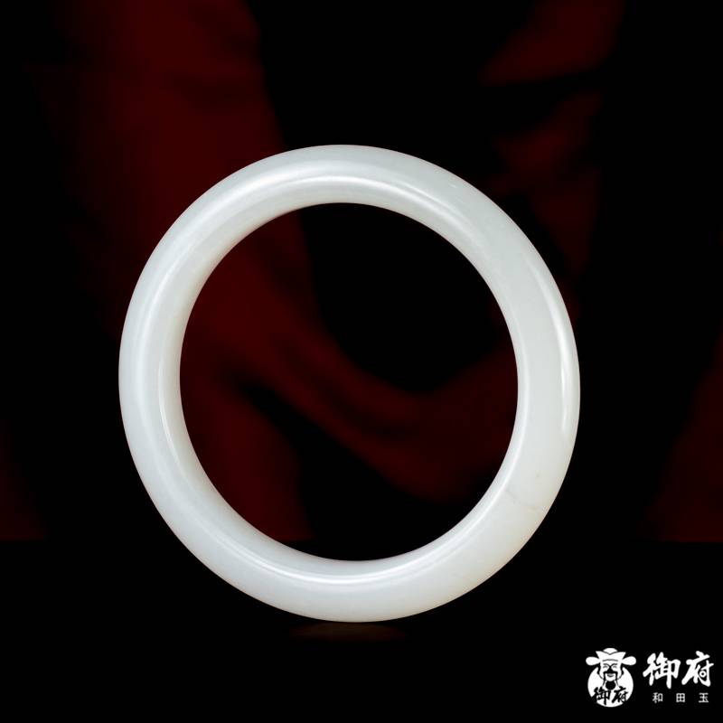 新疆和田玉青花籽玉手镯 50.8克 内径56.5mm