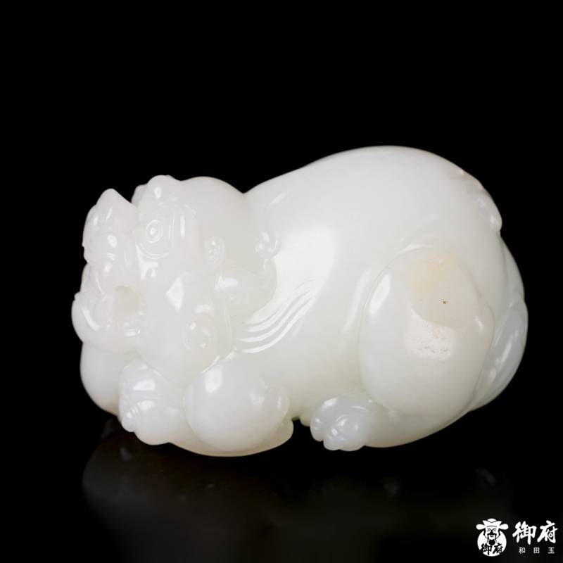 新疆和田玉原毛孔皮白玉籽玉 把件 瑞貅守禄 190.3克