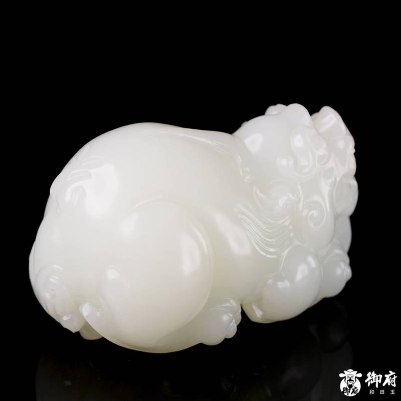新疆和田玉原毛孔皮白玉籽玉 把件 瑞貅守禄 190.3克 图片8