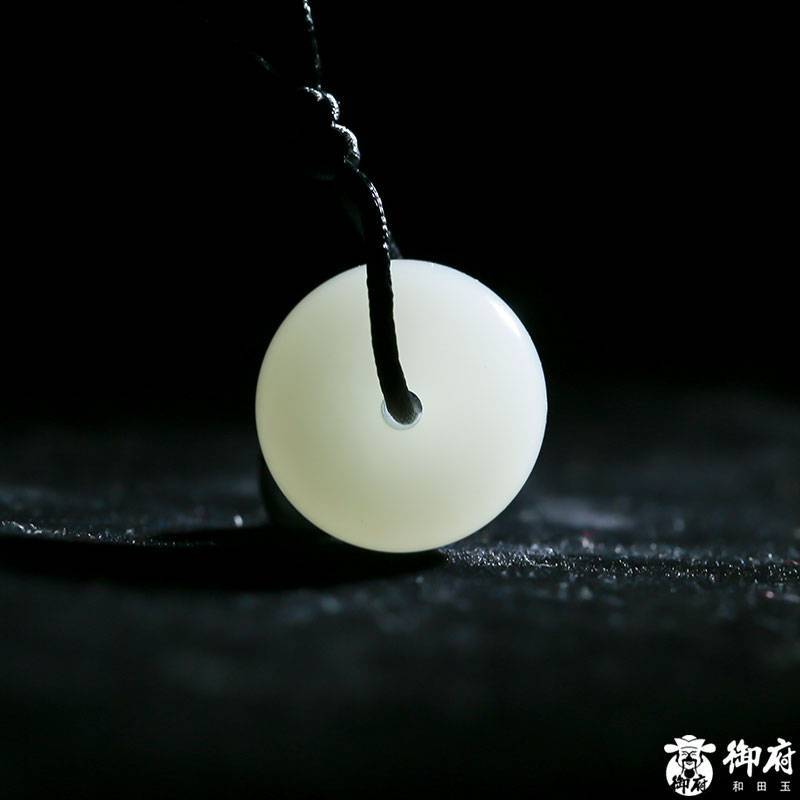 新疆和田玉白玉籽玉掛件 平安扣 7.8克 圖片9