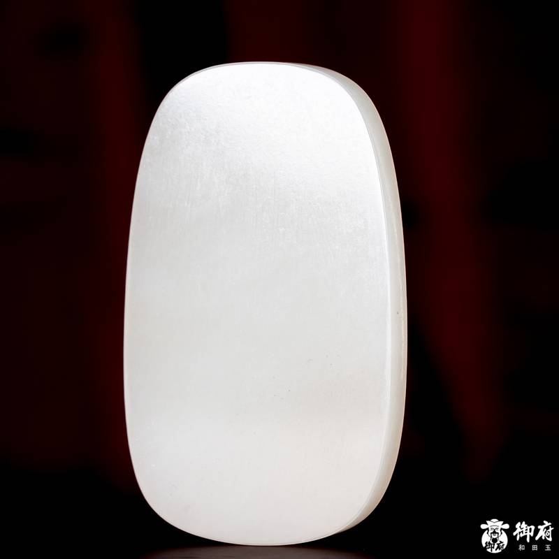 新疆和田玉洒金皮白玉籽玉 玉牌 文殊菩萨 80.6克 图片9