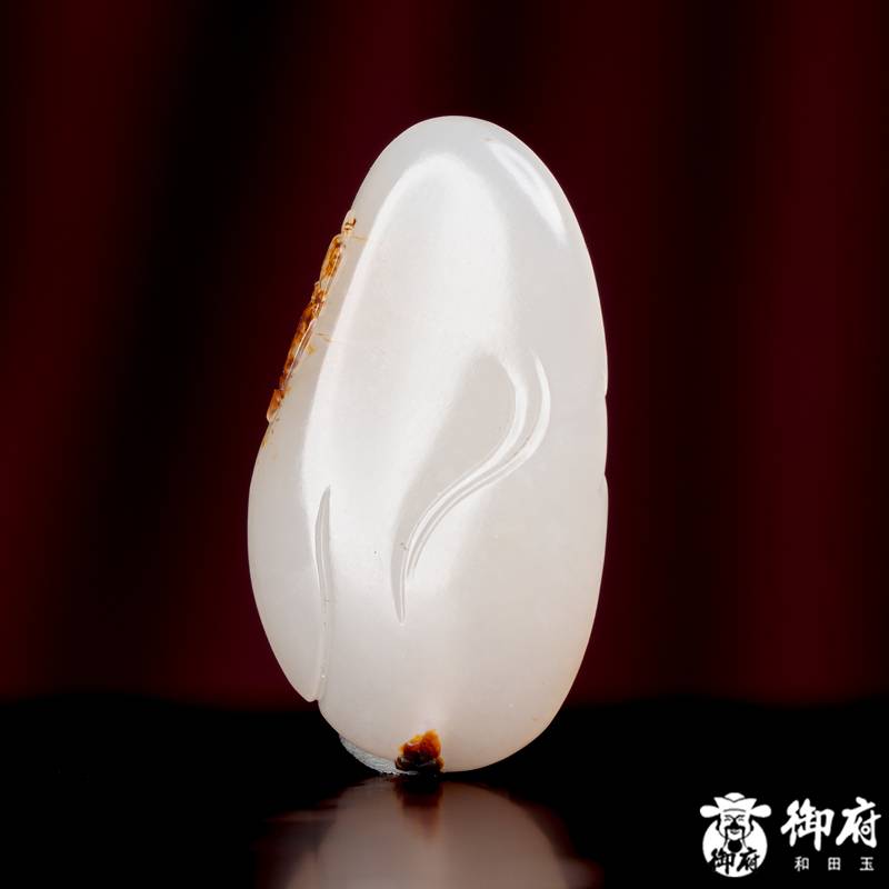 新疆和田玉枣红皮白玉籽玉挂件 鸿运财神 17.3克 图片9