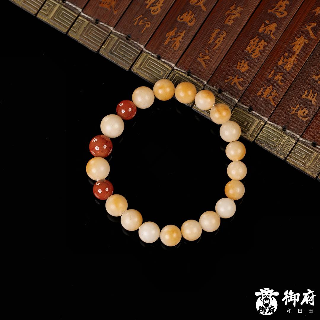 新疆和田玉黄沁籽料 手串 21.9克 图片4
