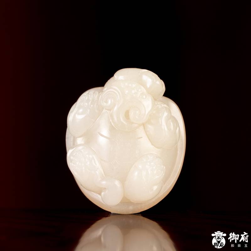 新疆和田玉洒金皮白玉籽料 手把件 龙龟 22.2克 图片6