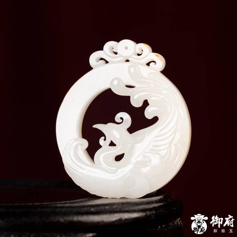 新疆和田玉洒金皮白玉籽玉      挂件      仿古凤    17.1克 图片8