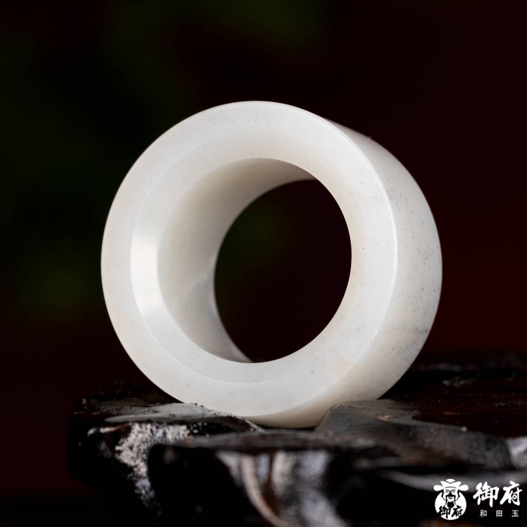 新疆和田玉青花籽玉 墨韵乾坤&middot;扳指 28.2g 图片4