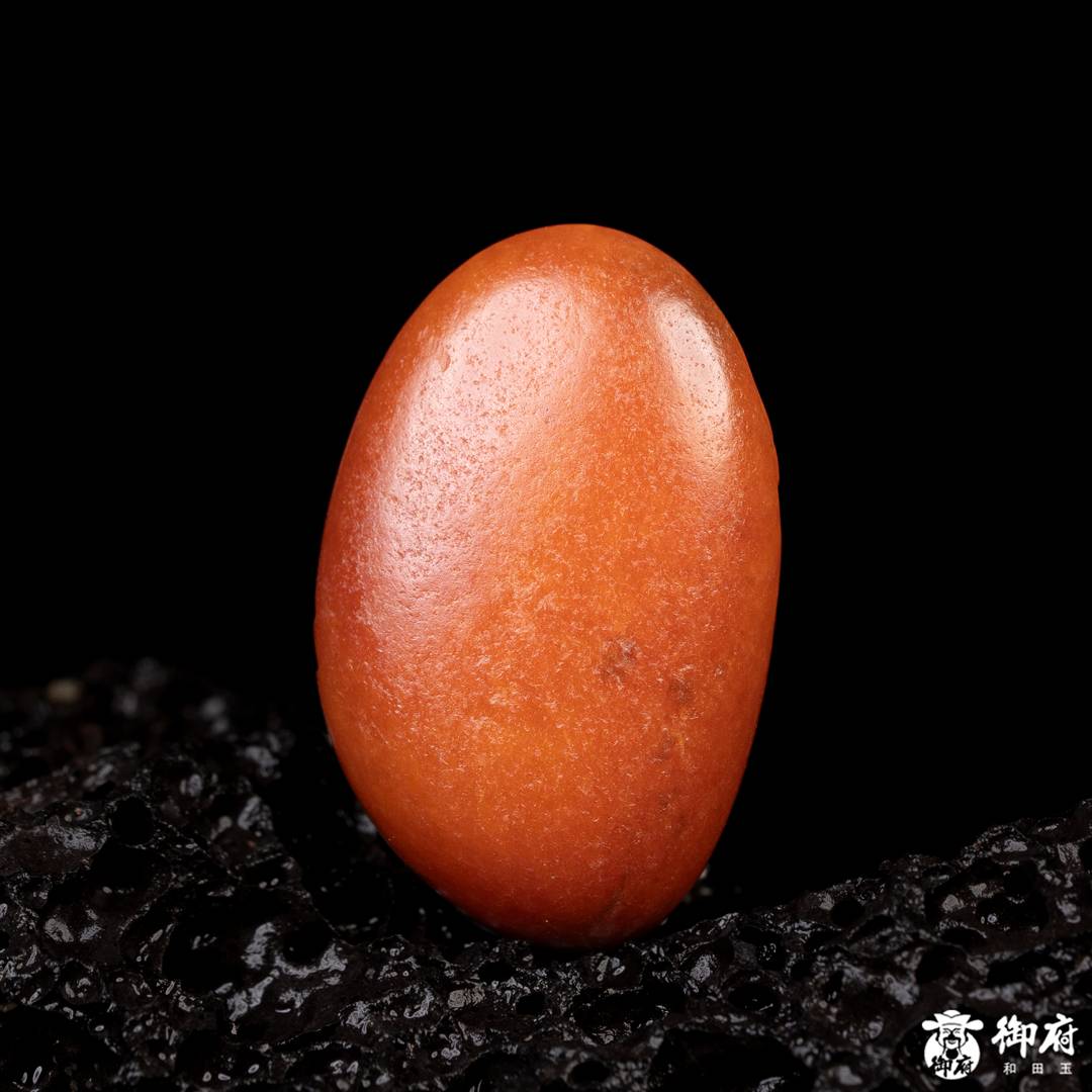 新疆和田玉独籽红皮白肉弥勒佛挂件 12克 图片2