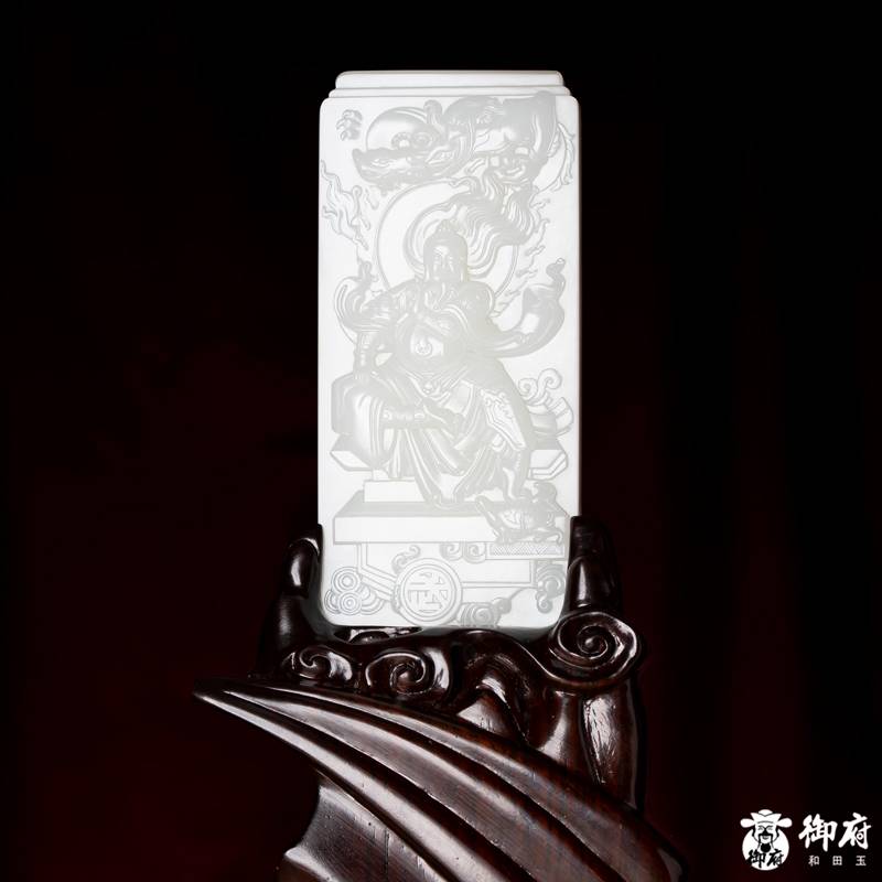 海派玉雕大师付雪飞工作室作品 新疆和田玉原毛孔皮羊脂白玉籽料摆件  真武大帝 269克