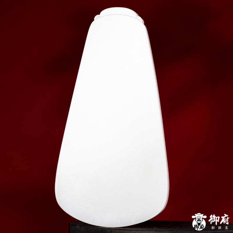 海派玉雕大师付雪飞工作室 重347.5克 新疆和田玉原毛孔皮白玉籽玉摆件 关帝圣君 图片2