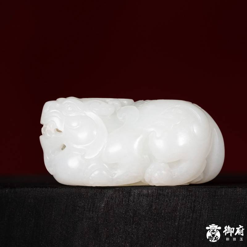 新疆和田玉原毛孔皮白玉籽玉挂件 貔貅 40.8克 图片8