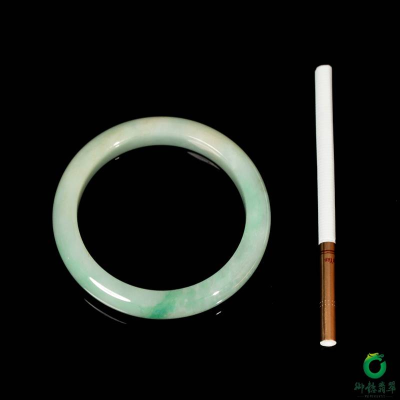 缅甸翡翠A货糯冰种飘绿手镯 45.6克 内径55mm 缩略图9