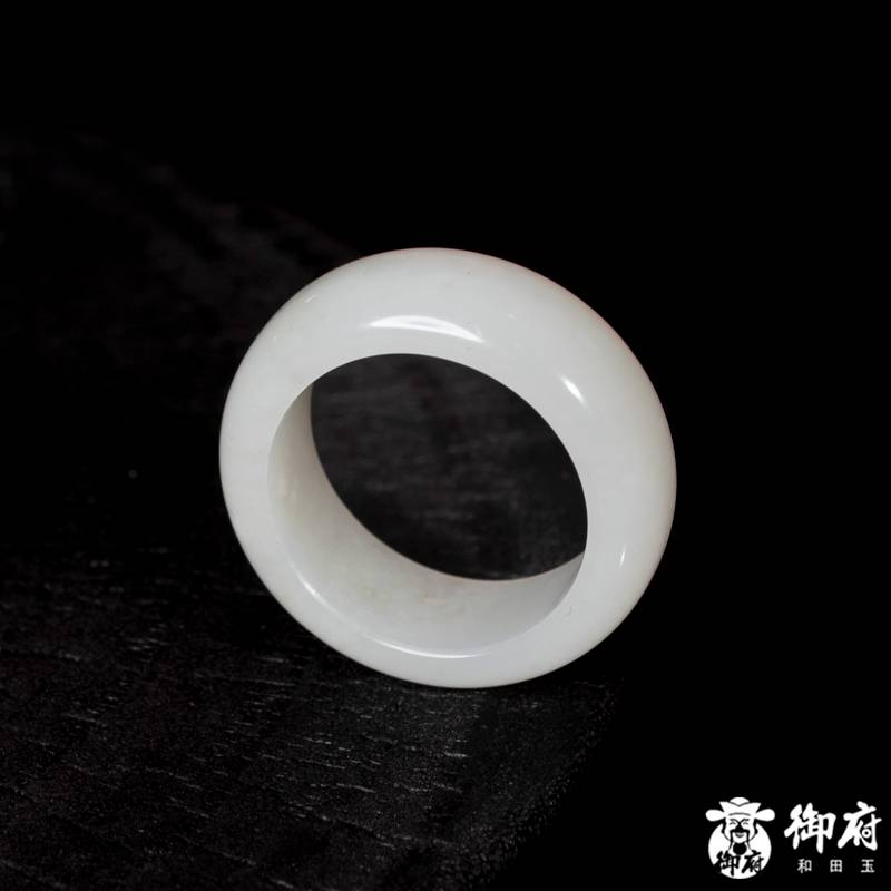 新疆和田玉白玉籽玉戒指 6.4克 图片6