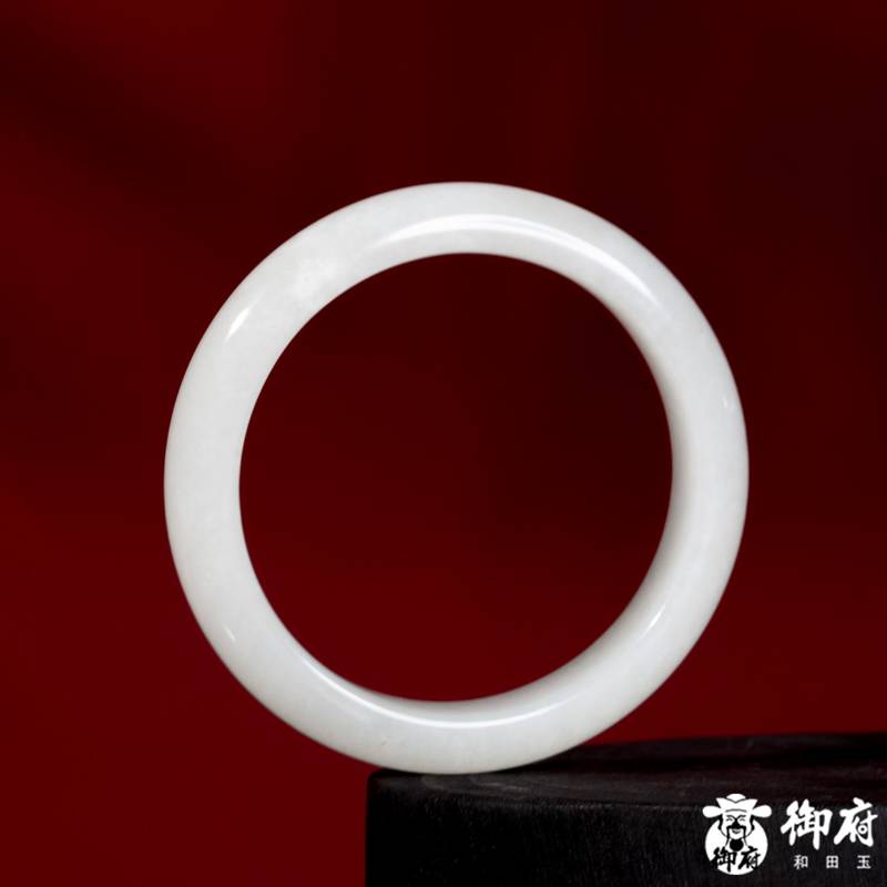 新疆和田玉原毛孔皮白玉籽玉平安镯 52.8克 内径56mm 图片6